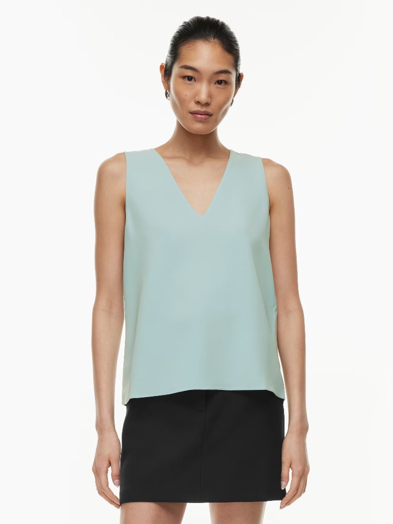 Aritzia Babaton Vara Blouse Sleeveless V-Neck Blouse Size Xs Light Blue